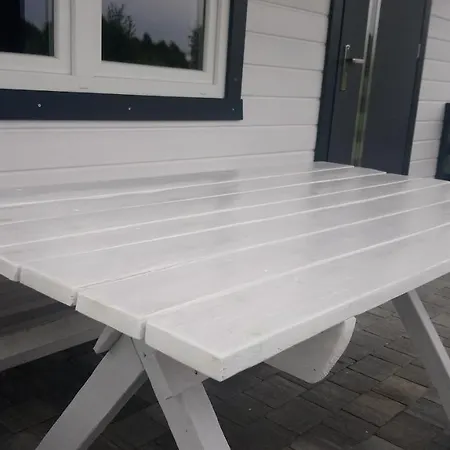 אכסניה Happy Z Sauna Podamirowo