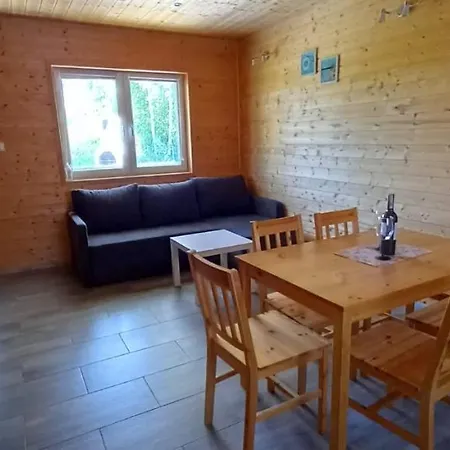 אכסניה Happy Z Sauna Podamirowo